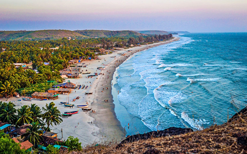 Goa to Arambol Beach Cabs